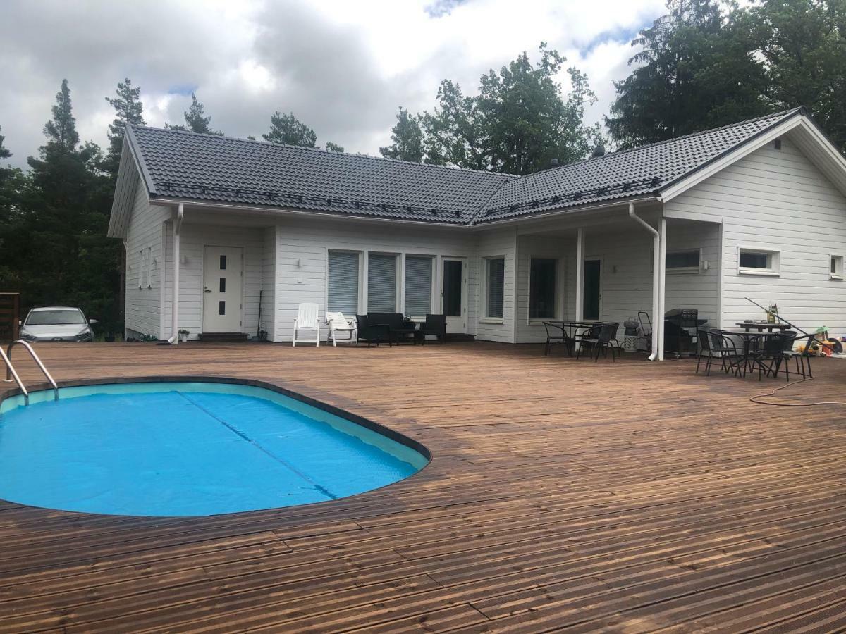 Lomamokki 25 Km Turusta Holiday home Masku